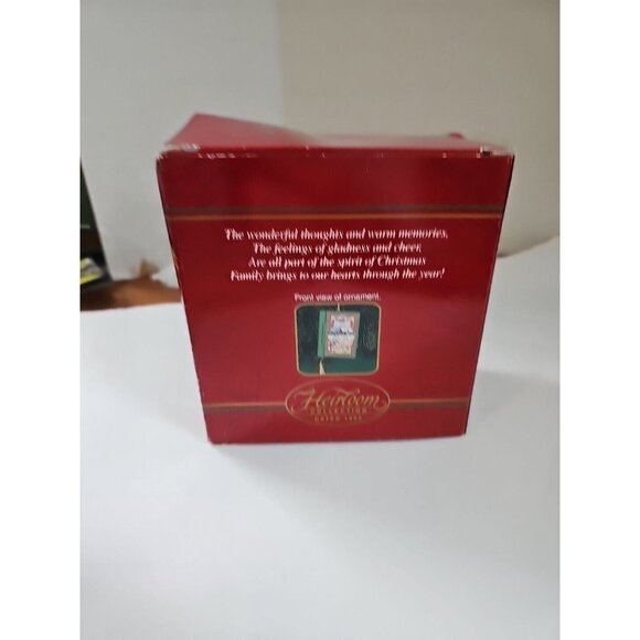 Carlton Cards Heirloom 1999 Our Family Photo Frame Ornament In Box New - Picture 3 of 4